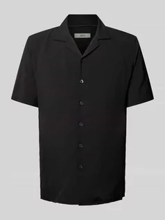 Koszule męskie - Koszula casualowa o kroju regular fit z wiskozy - grafika 1