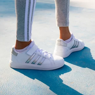 Buty sportowe dla dzieci Adidas Grand Court - Buty trekkingowe dziecięce - miniaturka - grafika 1