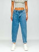Spodnie damskie - Niebieskie spodnie jeansowe damskie slouchy Denley BS586 - miniaturka - grafika 1