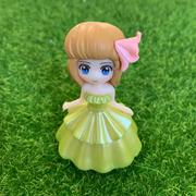 Lalki dla dziewczynek - Figurka laleczka Księżniczka w żółtej sukni - miniaturka - grafika 1
