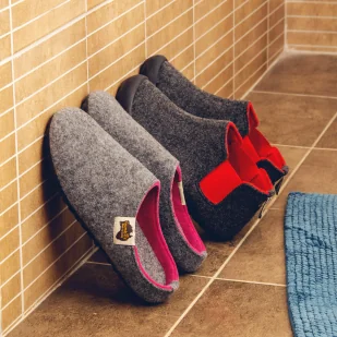 Kapcie GUMBIES BRUMBY BOOT UNISEX - Kapcie damskie - miniaturka - grafika 6