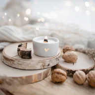 Świece - Świeca sojowa w czarce 50 ml MINI- złote serduszko - Piernik - miniaturka - grafika 1