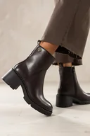 Botki damskie - Czekoladowe botki damskie Sergio Leone na bieżnikowanej podeszwie stalowa ozdoba na cholewce YG74869 - miniaturka - grafika 1