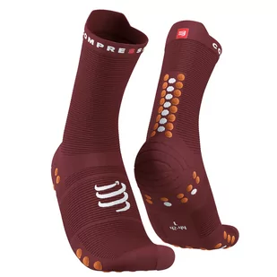 COMPRESSPORT Skarpetki do biegania wysokie ProRacing Socks V4 bordowe - Skarpetki sportowe męskie - miniaturka - grafika 1