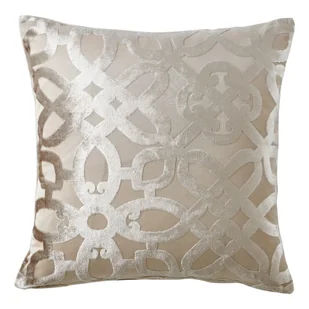 Poduszka dekoracyjna 43x43 cm Lattice Cut – Catherine Lansfield - Poduszki dekoracyjne - miniaturka - grafika 1