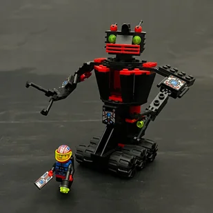 6889 LEGO Kosmiczny robot - Roboty dla dzieci - miniaturka - grafika 1