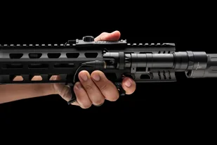 Strike Industries - Chwyt przedni LINK Cobra - M-LOK / KeyMod - FDE - SI-AR-CMS-CFG-FDE - Osprzęt do wiatrówek - miniaturka - grafika 5