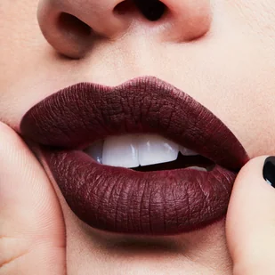 MAC Retro Matte Liquid Lipcolour pomadka 5 ml 106 High Drama - Szminki - miniaturka - grafika 6