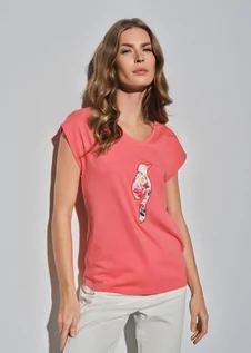 Koszulki i topy damskie - Różowy T-shirt damski z kwiatowym logo - grafika 1