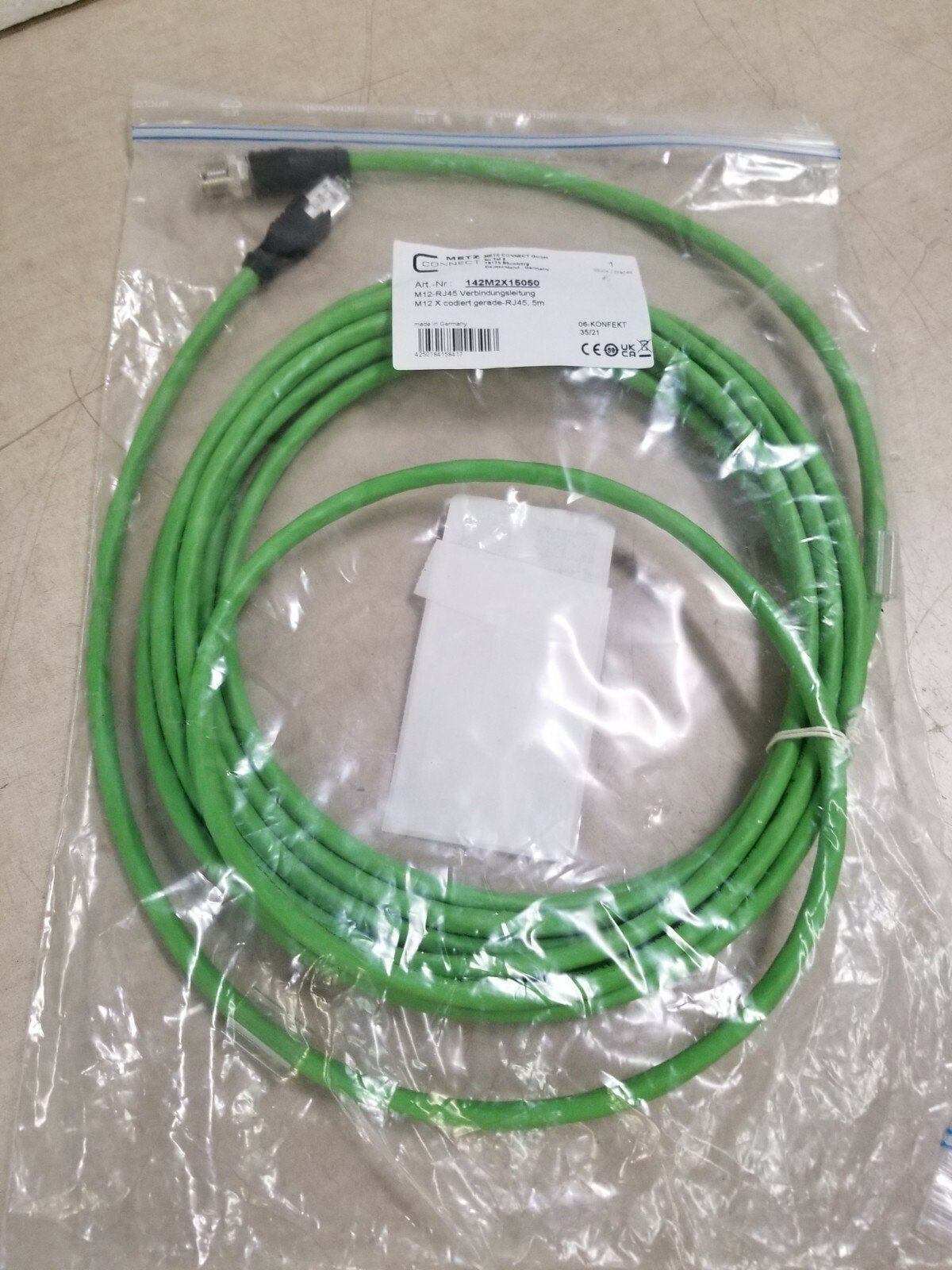 Kabel połączeniowy METZ CONNECT M12 męski-RJ45 męski, 8-biegunowy kodowany X, 5 m