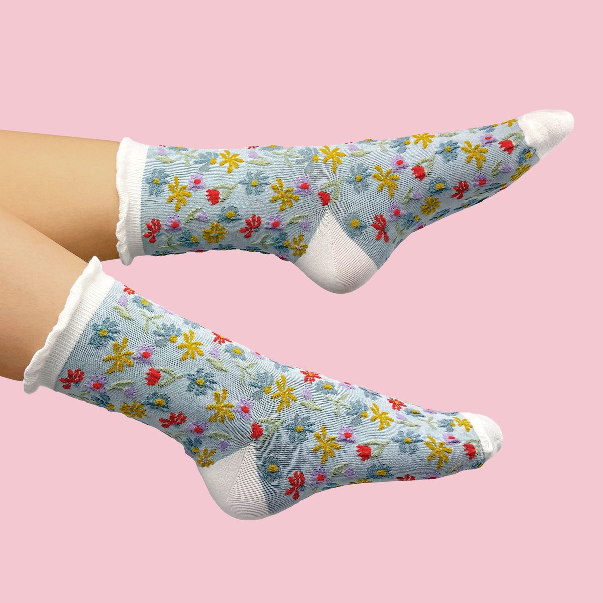 Skarpetki W Kwiaty Wzór Haftowany Z Falbanką - Retro Skarpetki