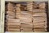 Batoniki - Pischinger Wafelki przekładane kremem o smaku słonego karmelu 1,7 kg - miniaturka - grafika 1