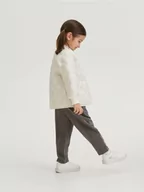 Spodnie i spodenki dla dziewczynek - Reserved - Dzianinowe spodnie z kokardką - ciemnoszary - miniaturka - grafika 1