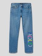 Spodnie i spodenki dla chłopców - Jeansy z wyhaftowanym logo model ‘PAMINAS’ - miniaturka - grafika 1