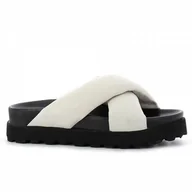 Klapki i japonki damskie - Klapki na platformie CARINII - Carinii - miniaturka - grafika 1