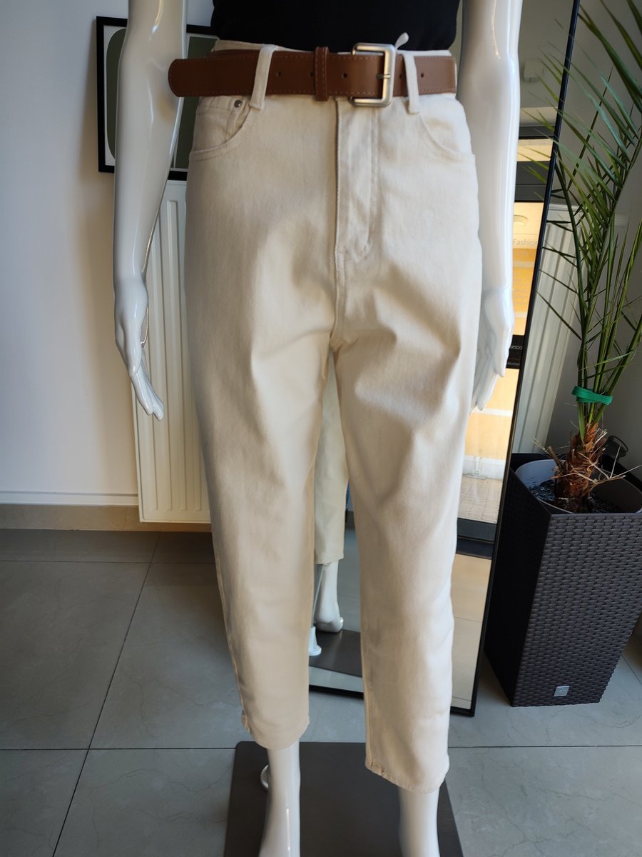 Jeansowe spodnie Balloon fit - kremowy XS M.Sara