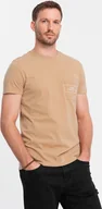 Koszulki męskie - Ombre Męski bawełniany t-shirt z nadrukiem na kieszonce Ombre Streetstyle piaskowy V6 OM-TSCT-0108 M - miniaturka - grafika 1