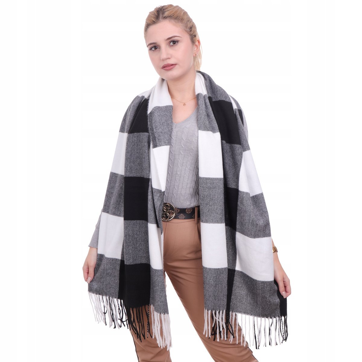 CIEPŁY SZAL DAMSKI SZALIK W KRATKĘ KRATĘ czarny