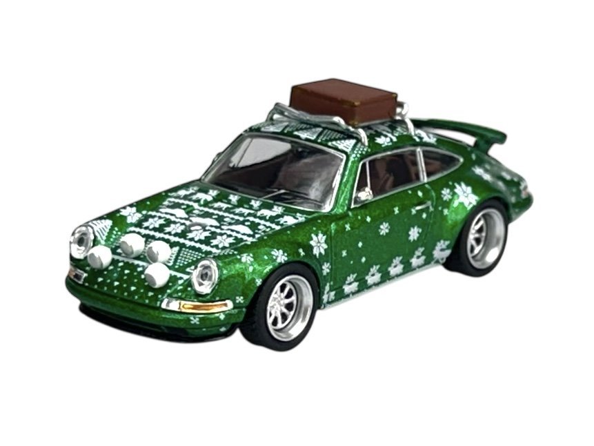 POP RACE PORSCHE 911 SINGER CHRISTMAS EDITION 1:64 PR64-0084