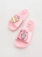 Buty dla dziewczynek - Reserved - Klapki Pusheen - pastelowy róż - miniaturka - grafika 1