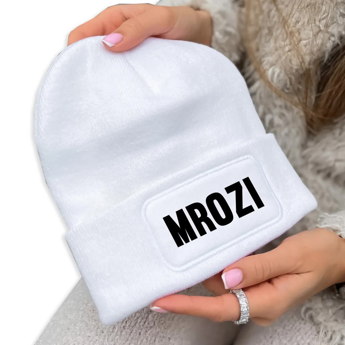 Czapka Jesienna Bawełniana ZIMOWA Biała Beanie MROZI Na Prezent Wzory