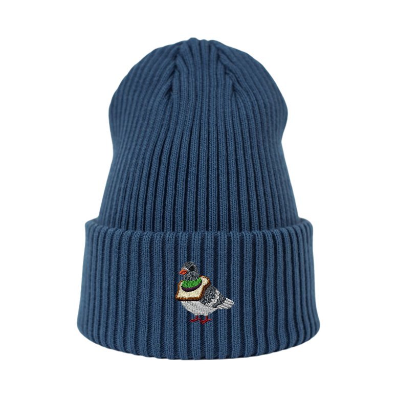 Haftowana czapka beanie - GOŁĄB Z CHLEBEM - niebieska
