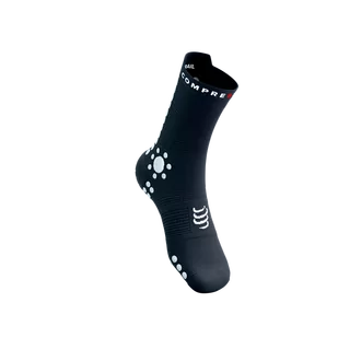 COMPRESSPORT Skarpetki do biegania trailowe ProRacing Socks V4 Trail magent/white - Skarpetki sportowe męskie - miniaturka - grafika 2
