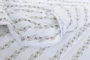 Kołdra 100 x 135 Całoroczna Dziecięca Giulia - Kołdry - miniaturka - grafika 6