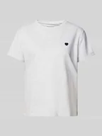 Koszulki i topy damskie - T-shirt z wyhaftowanym motywem model ‘Serz’ - miniaturka - grafika 1