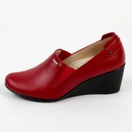 Półbuty damskie - Czerwone POLSKIE półbuty damskie na koturnie GREGORS 947 - Gregors - miniaturka - grafika 1