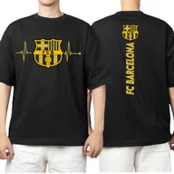 Koszulki męskie - KOSZULKA FC BARCELONA LINIA ŻYCIA ZŁOTY NADRUK PRZÓD TYŁ L 3462 CZARNY - miniaturka - grafika 1