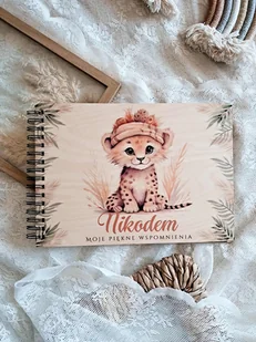 ALBUM LWĄTKO z personalizacją, prezent na Roczek, Chrzest, narodziny - Pamiątka Chrztu Świętego - miniaturka - grafika 1