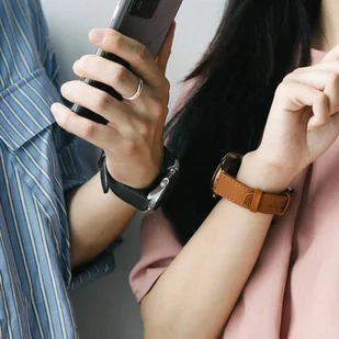 Ringke Leather One Classic skórzana bransoleta opaska pasek do zegarka smartwatch Samsung Galaxy Watch 3 41 mm brązowy (COM-B-20-21) - Akcesoria do smartwatchy - miniaturka - grafika 3