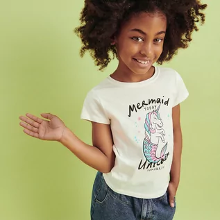 Koszulki dla dziewczynek - Reserved Reserved - Bawełniany t-shirt z nadrukiem - Kremowy - grafika 1