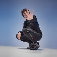 Spodnie sportowe męskie - ADIDAS SPODNIE CM PANT FABRIC MIX - adidas - miniaturka - grafika 1