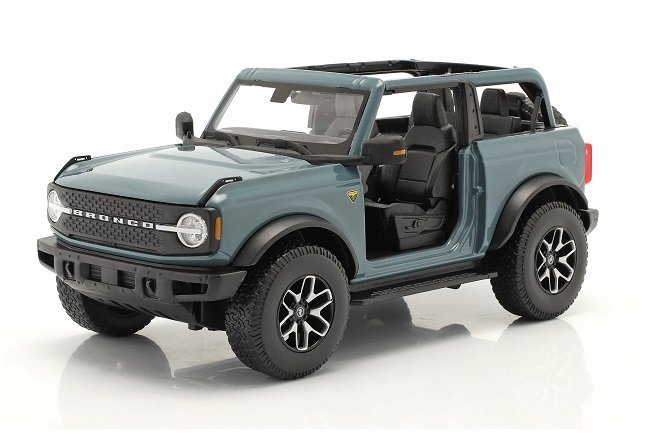 Maisto Ford Bronco Badlands 2021 Grey Withou 1:18 31457G