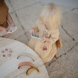 Mushie Zabawka Sensoryczna Bąbelki Do Wciskania Telefon Tradewinds - Zabawki interaktywne dla dzieci - miniaturka - grafika 1
