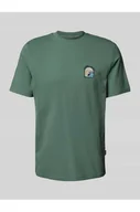 Koszulki męskie - T-shirt z wyhaftowanym motywem i napisem model JOBBE - Blend - miniaturka - grafika 1