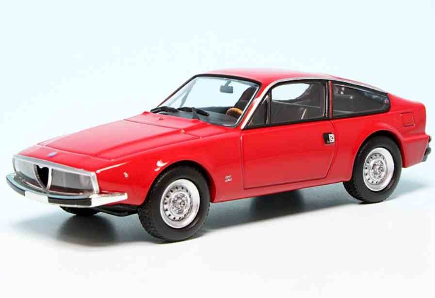 Alfa Romeo 1600 Junior Z (1972), 1:43 Minichamps 940120721