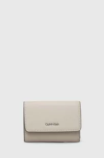 Calvin Klein portfel damski kolor beżowy - Portfele - miniaturka - grafika 1