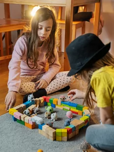 Flockies Figurka Tukan Tim FLO0109 - Figurki dla dzieci - miniaturka - grafika 9