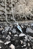 Naszyjniki męskie - Naszyjnik męski MNZ-Triagle Arrowhead w kolorze czarnym - miniaturka - grafika 1