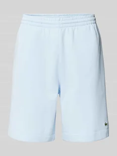 Szorty z dzianiny dresowej o kroju regular fit z elastycznym pasem - Spodnie sportowe męskie - miniaturka - grafika 1