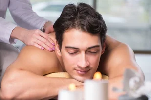 Rytuał Zeusa – peeling z masażem ciała w Shinati w Radomiu - Czasopisma - miniaturka - grafika 1