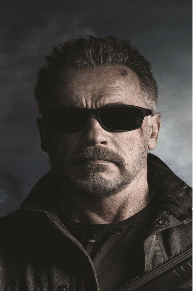 PODKŁADKA POD MYSZ Z Nadrukiem 22x18 cm Arnold Schwarzenegger Tekst Prezent