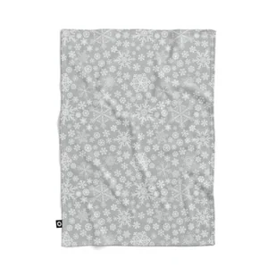 Koc pluszowy WINTER wzór BN17 | płatki śniegu na szarym tle 150 x 200 cm - Koce - miniaturka - grafika 1