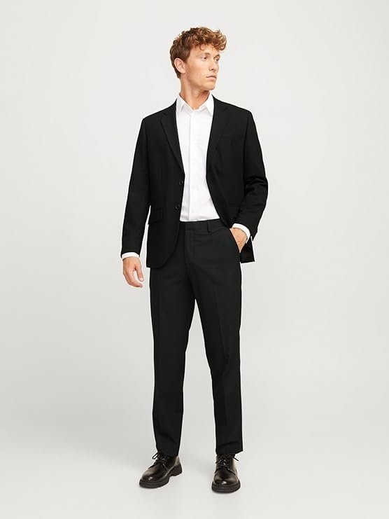 JACK & JONES CZARNY GARNITUR Z KLASYCZNYM KOŁNIERZEM 52 17AA