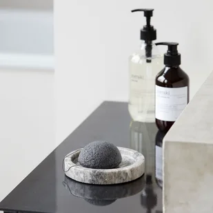 Meraki Konjac Sponge - gąbka Black - Szczoteczki do twarzy - miniaturka - grafika 2