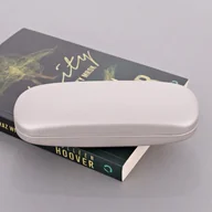 Akcesoria do okularów - Etui na okulary Futerał STHC-13D srebrne - miniaturka - grafika 1