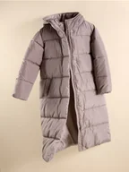 Kurtki i płaszcze dla dziewczynek - Reserved - Długi pikowany płaszcz z kapturem - beżowy - miniaturka - grafika 1